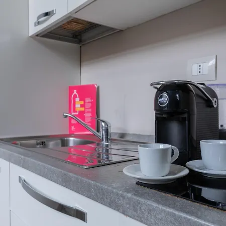 Housing Giulia Apart Otel Torino