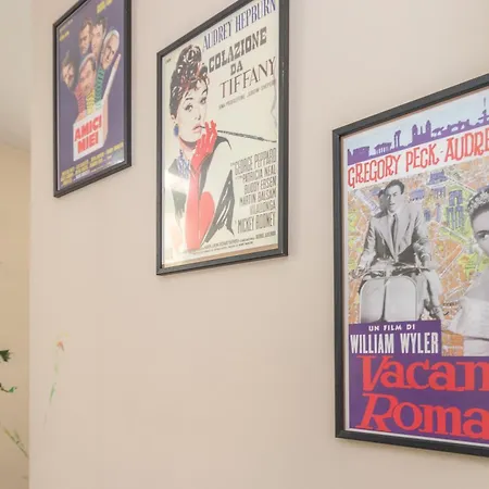 Housing Giulia Aparthotel