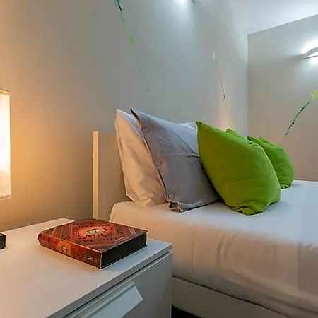 Housing Giulia By Wonderful Italy Aparthotel 4*