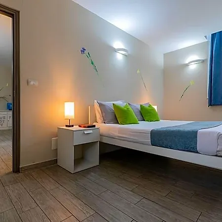 Housing Giulia By Wonderful Italy Aparthotel