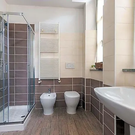 Housing Giulia By Wonderful Italy Aparthotel