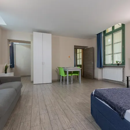 Housing Giulia By Wonderful Italy Apartahotel 3*