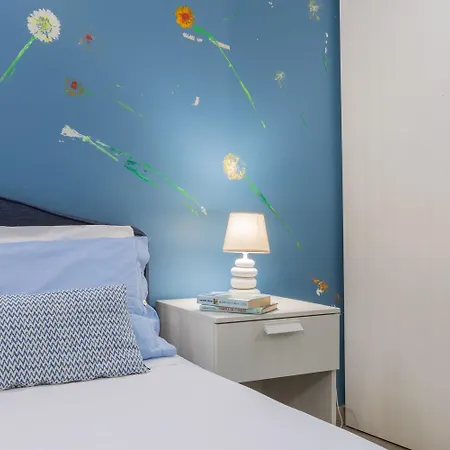 Aparthotel Housing Giulia By Wonderful Italy 4*