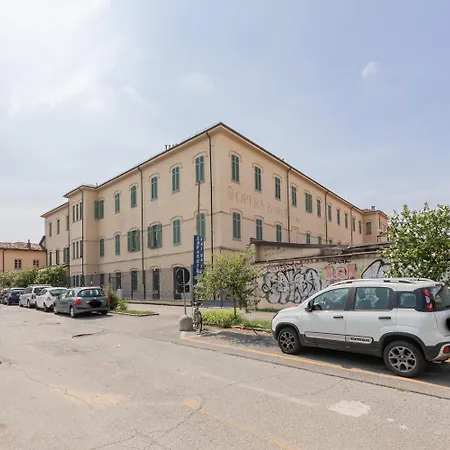 Aparthotel Housing Giulia By Wonderful Italy