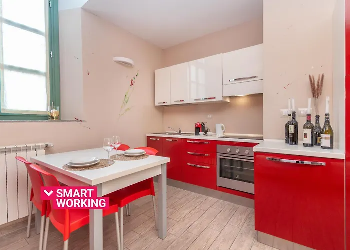 Housing Giulia By Wonderful Italy Hotel apartamentowy 3*
