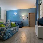 Housing Giulia By Wonderful Italy 公寓式酒店 3*