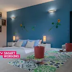 Housing Giulia By Wonderful Italy